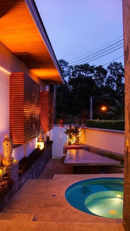 Nai Harn Beach Villa Экстерьер фото
